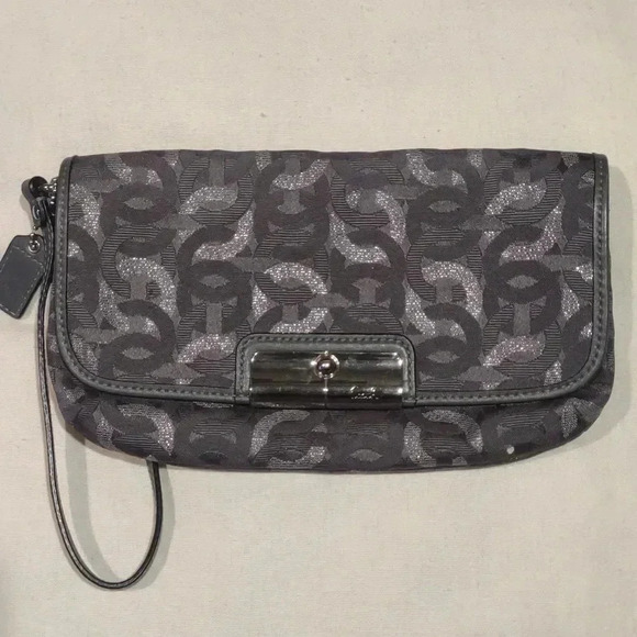 Coach Kristen Gunmetal Gray silver accents wristlet/clutch 8"L 5"T 1.5"W‎ - Picture 1 of 7